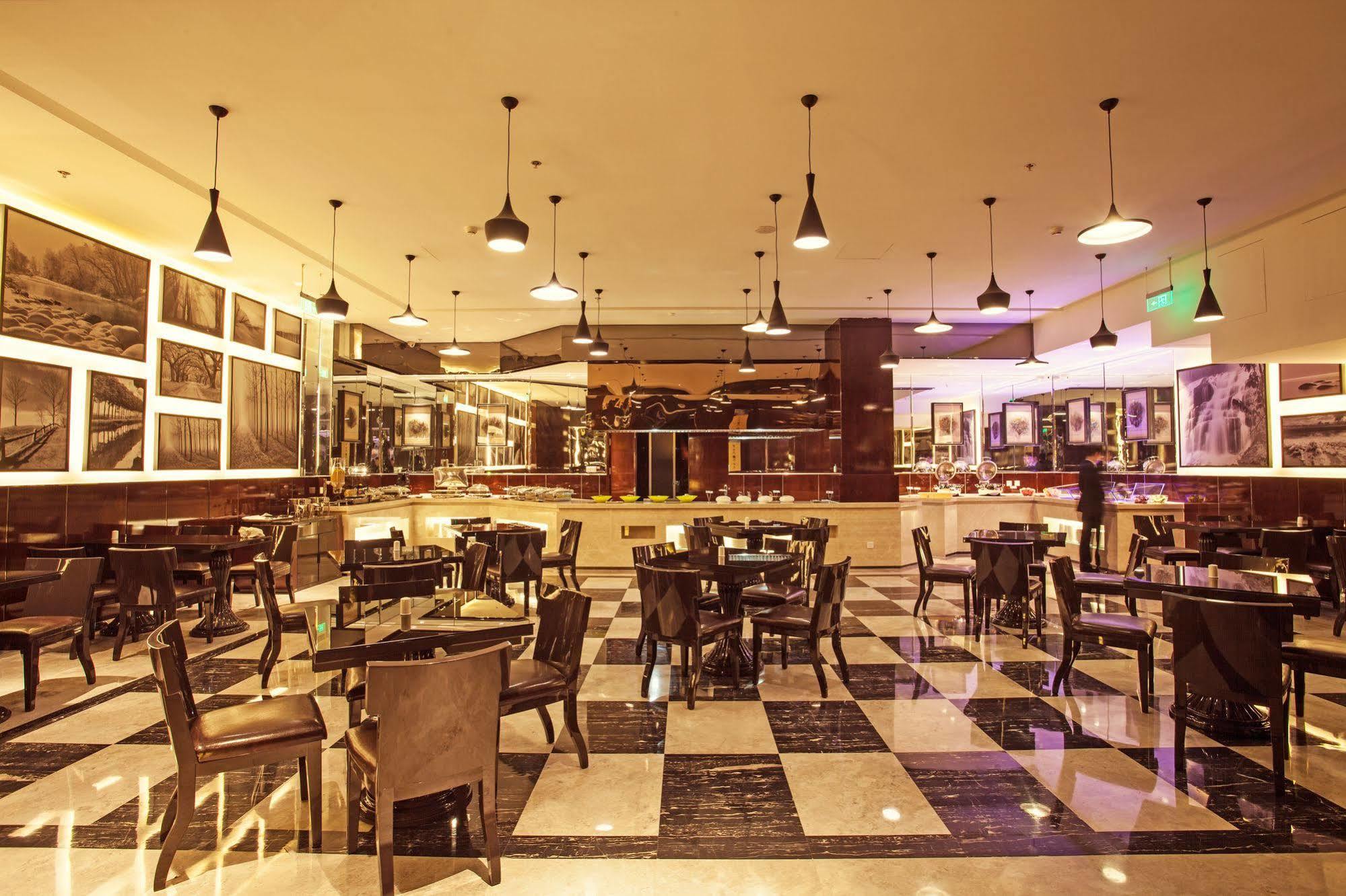 Palace Hotels Beijing Yongfeng Nan Экстерьер фото